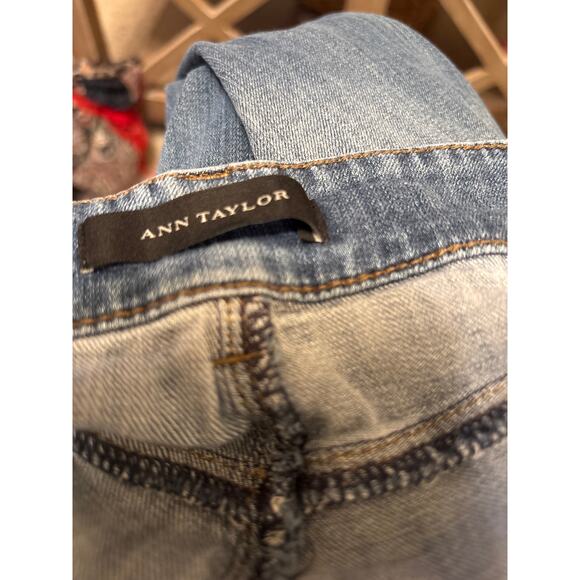 Ann Taylor The Slim Boyfriend Raw Edge Hem Frayed Ankle Mid Rise Size 12 - Picture 3 of 8